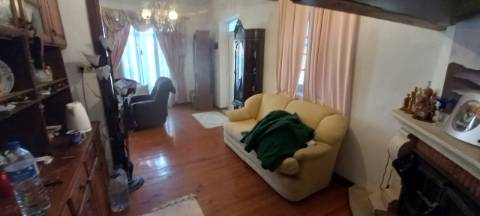 Moradia / Anexos Arredores de Sangalhos