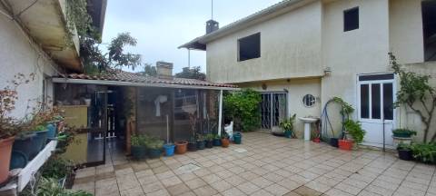 Moradia / Anexos Arredores de Sangalhos