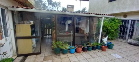 Moradia / Anexos Arredores de Sangalhos