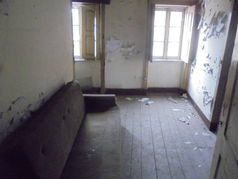 Moradia T2 para reconstruir Águeda