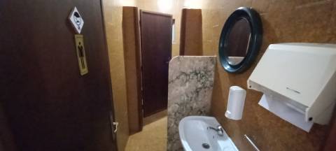 Restaurante a poucos minutos do centro de Oliveira do Bairro