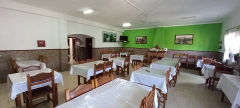 Restaurante a poucos minutos do centro de Oliveira do Bairro