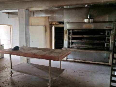 Loja para venda em Bustos