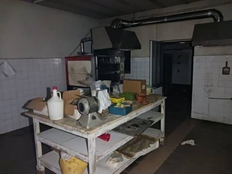 Loja para venda em Bustos