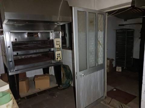 Loja para venda em Bustos