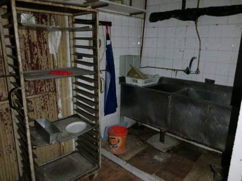 Loja para venda em Bustos