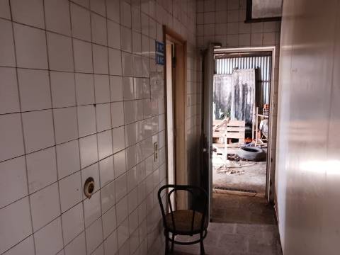 Loja para venda em Bustos