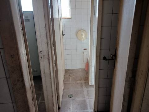 Loja para venda em Bustos