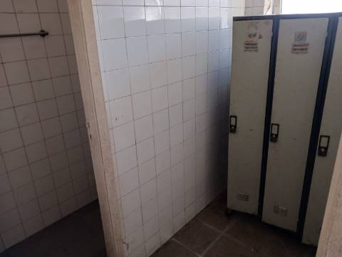 Loja para venda em Bustos