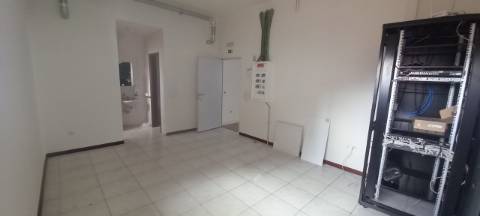 Loja para venda em Oiã