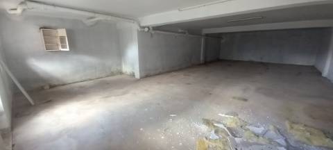 Loja para venda em Oiã