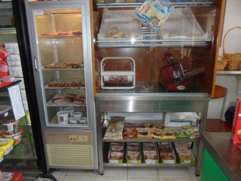 Loja a poucos minutos da Palhaça para trespasse