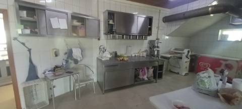 Trespasse de Pastelaria/Padaria perto de Oliveira do Bairro