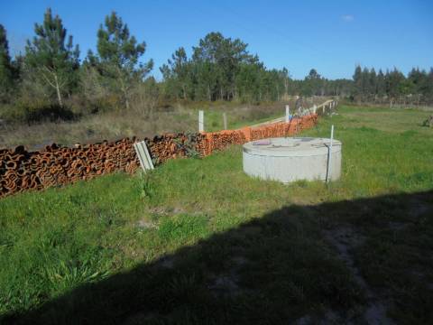 Casa de Campo exclusivamente para abrigo de animais e ferramentas