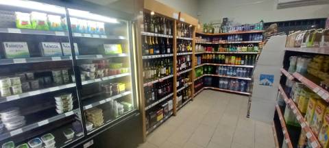 Venda de trespasse de Minimercado na Curia