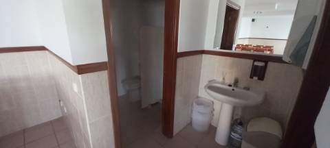 Café/Snack Bar para venda em Fermentelos