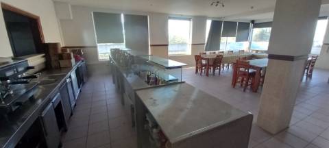 Café/Snack Bar para venda em Fermentelos