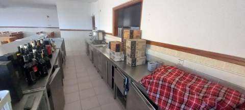 Café/Snack Bar para venda em Fermentelos