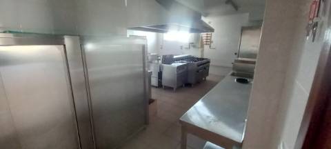 Café/Snack Bar para venda em Fermentelos