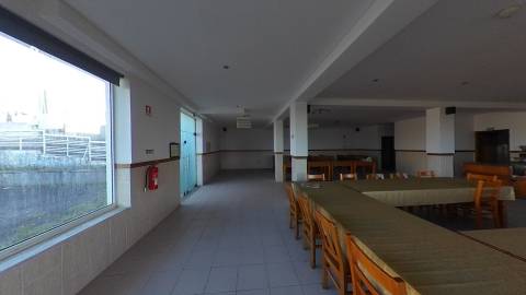 Café/Snack Bar para venda em Fermentelos