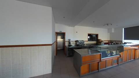 Café/Snack Bar para venda em Fermentelos