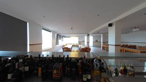 Café/Snack Bar para venda em Fermentelos