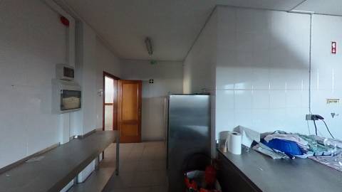 Café/Snack Bar para venda em Fermentelos