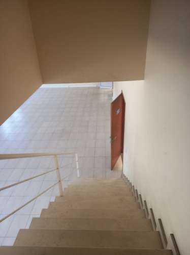 Armazém para arrendar