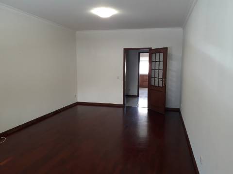 ARRENDA-SE Apartamento T2 Aveiro