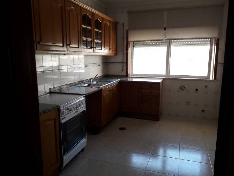 ARRENDA-SE Apartamento T2 Aveiro