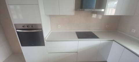 Andar Moradia T3 com jardim a poucos minutos do centro de Oliveira do Bairro