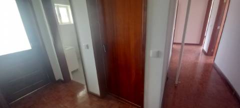 Andar Moradia T3 com jardim a poucos minutos do centro de Oliveira do Bairro