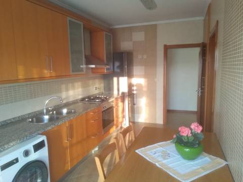 Apartamento T3 Oliveira do Bairro