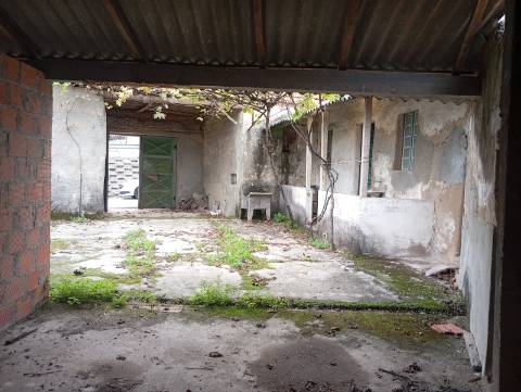 Moradia para restaurar