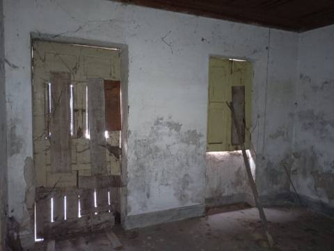 Moradia para restaurar