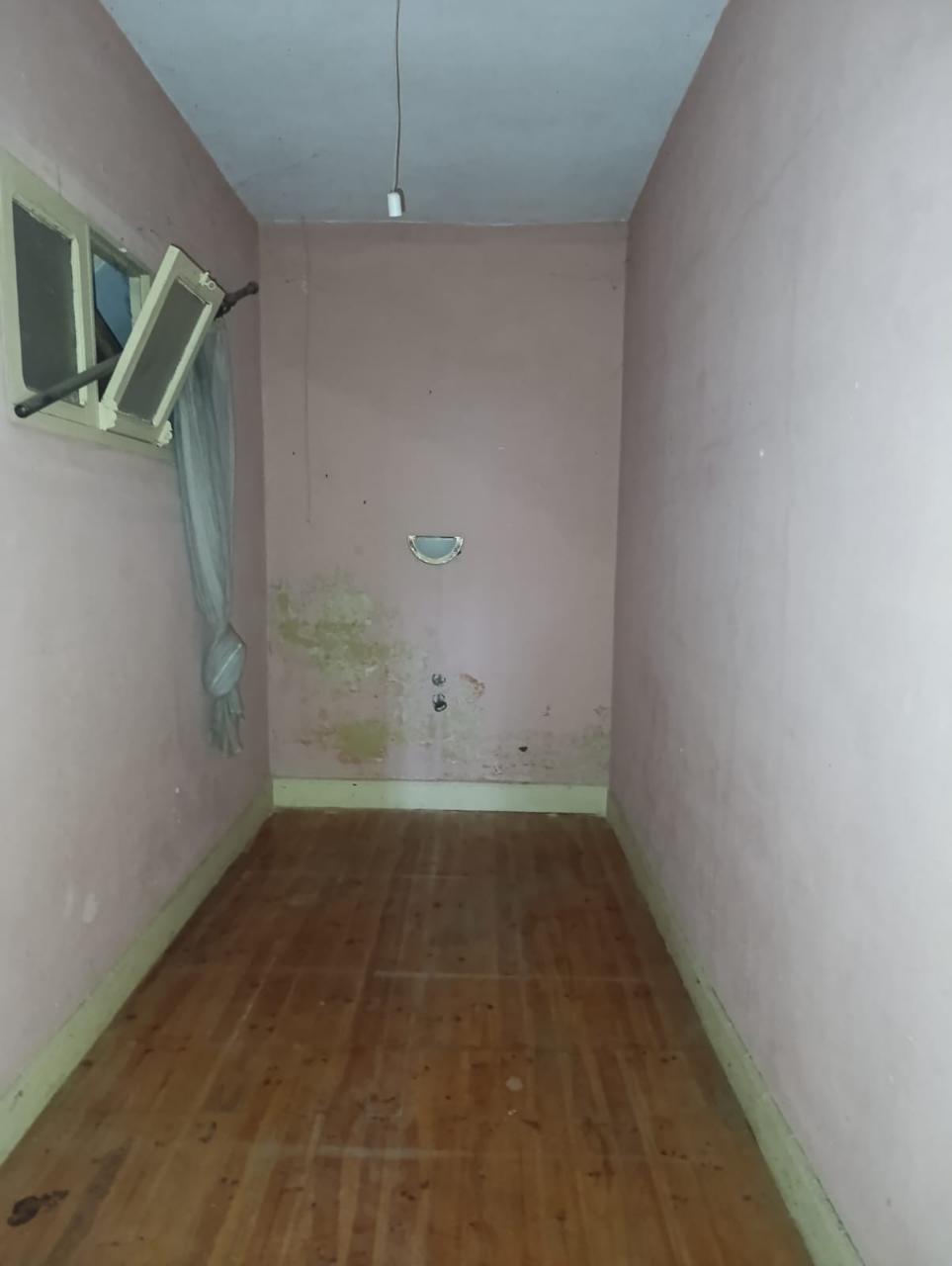 Moradia T4 para recuperar