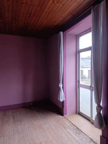 Moradia T4 para recuperar