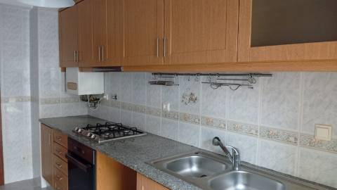 Apartamento T2 em Oliveira do Bairro