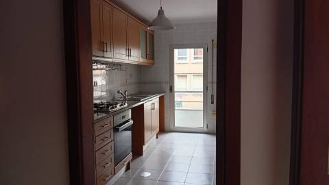 Apartamento T2 em Oliveira do Bairro