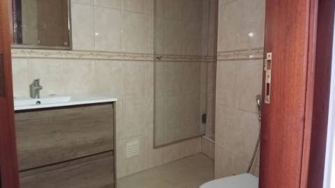 Apartamento T2 em Oliveira do Bairro