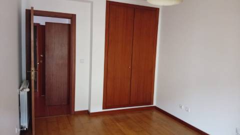 Apartamento T2 em Oliveira do Bairro