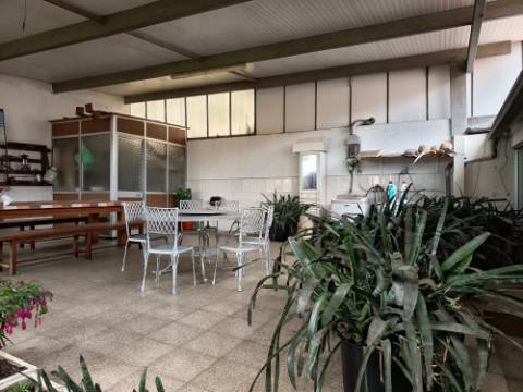 Moradia T3+Loja+Armazém