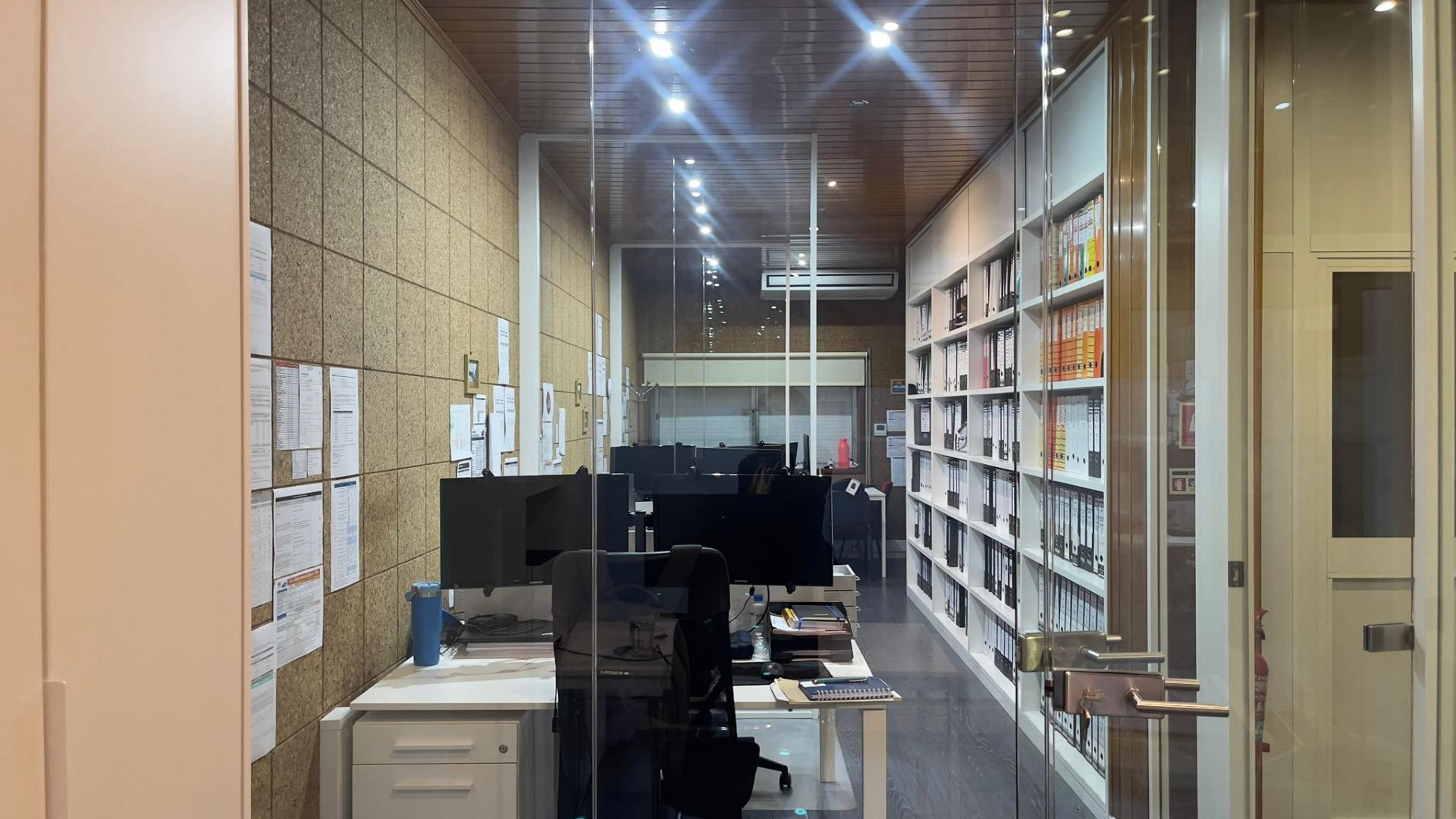 Loja em Oliveira do Bairro