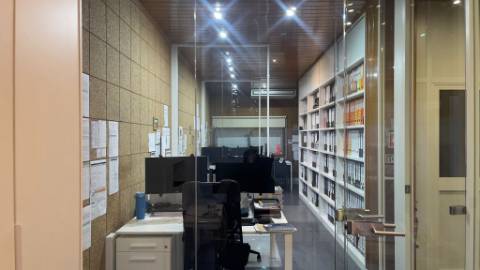 Loja em Oliveira do Bairro