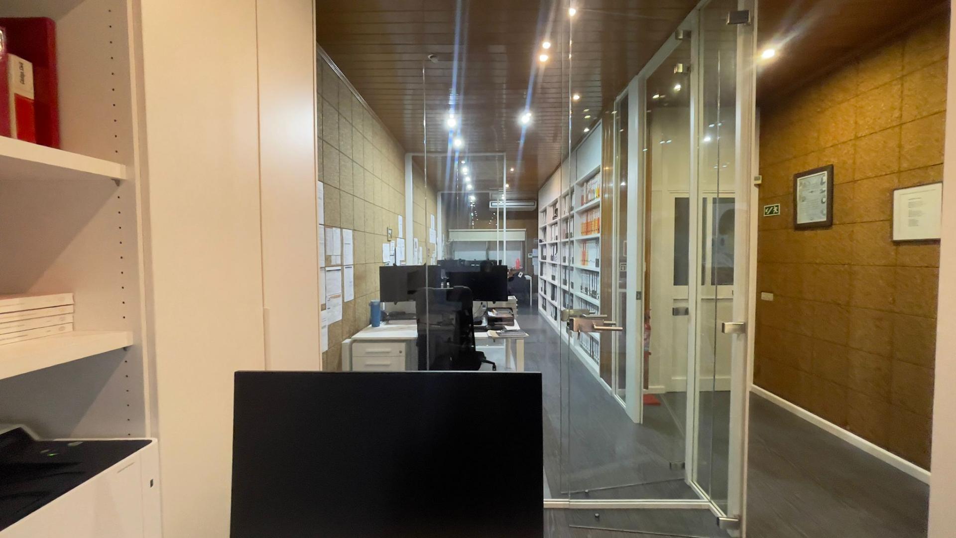 Loja em Oliveira do Bairro