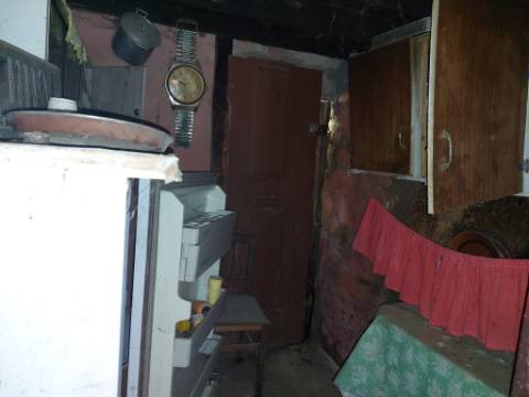 Moradia p/ Recuperar - Boassas Cinfães