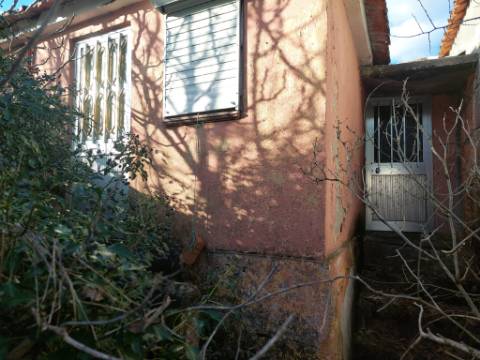 Moradia p/ Recuperar - Boassas Cinfães