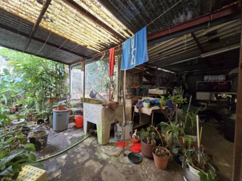 INVESTIMENTO - T5 Entrada Independente | Garagem | Peq. Quintal | Centro Gondomar