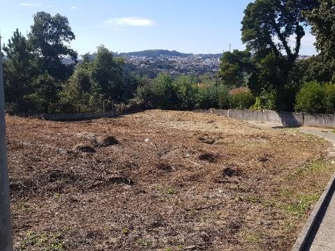 LOTE TERRENO ( 314M2) - ENCOSTA DO DOURO