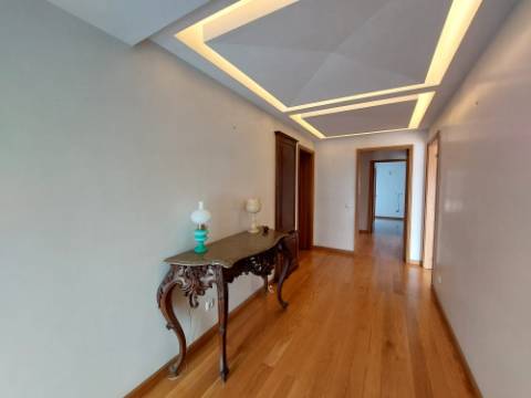 Moradia Isolada T3 | Piscina | Vistas Rio | 5 Min Porto